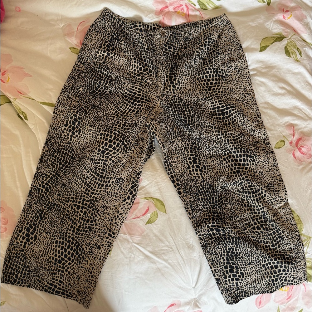 Chico's Black and Tan Animal Print Capris Size 16